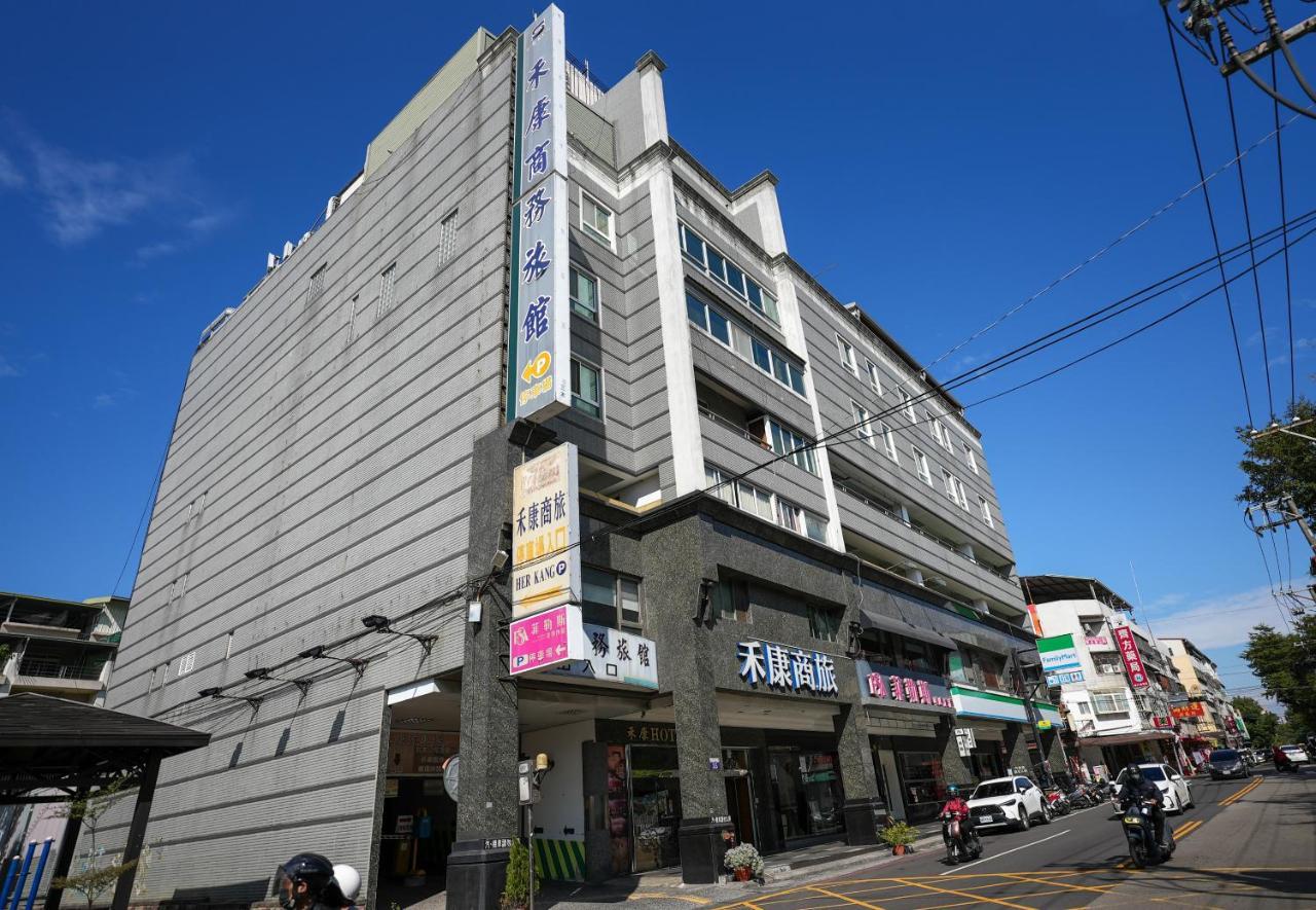 Herkang Hotel Taichung Buitenkant foto
